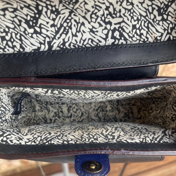 Rebecca Minkoff Craig Crossbody Camera Bucket Leather Bag in Black - Picture 6 of 7